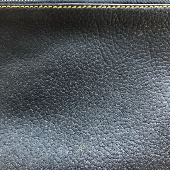 Dooney & Bourke Pebble Grain Crossbody - Picture 9 of 9